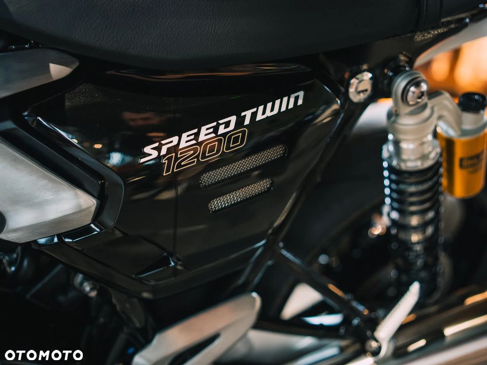 Triumph Speed Twin - 14