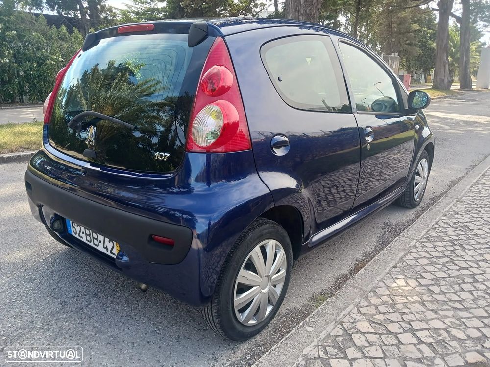 Peugeot 107 1.0 Trendy - 13