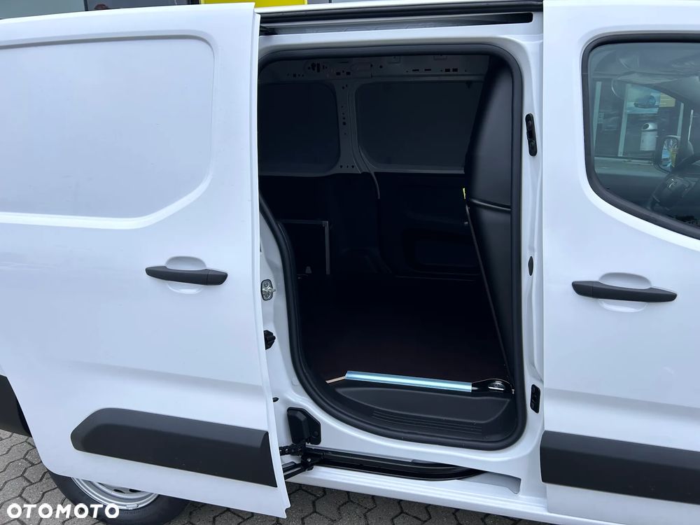 Opel Combo Cargo - 3