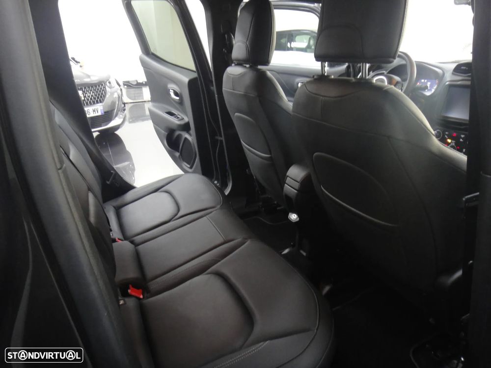 Jeep Renegade 1.3 T-GDI 4xe Auto S-Edition - 21