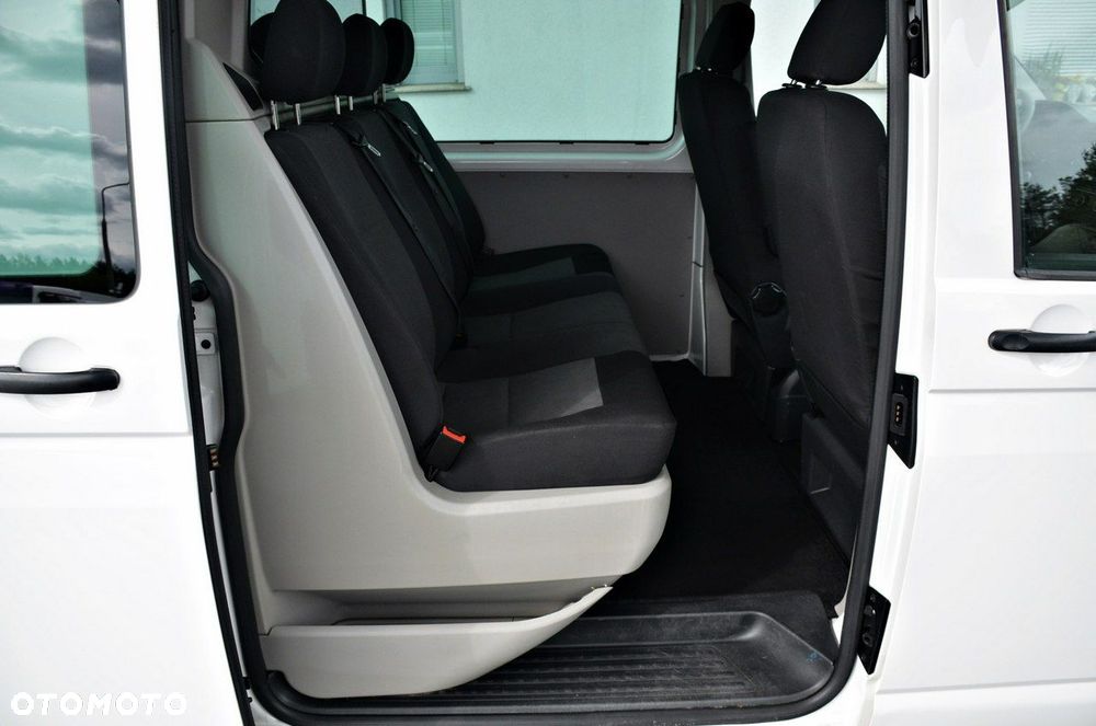 Volkswagen Transporter - 19