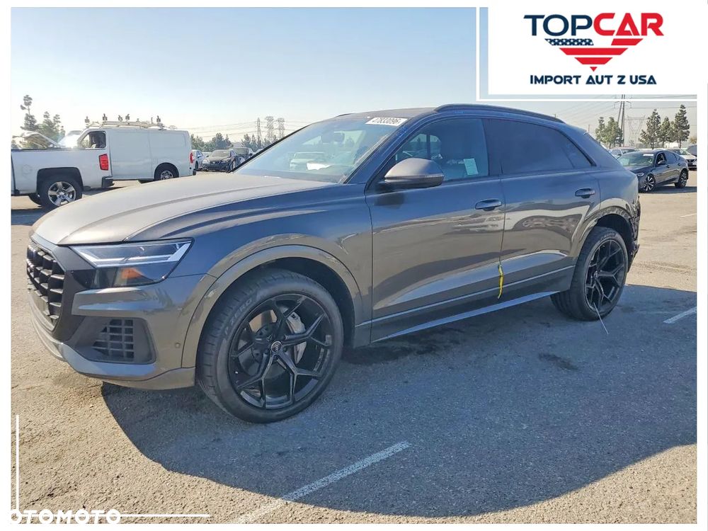 Audi Q8 - 1