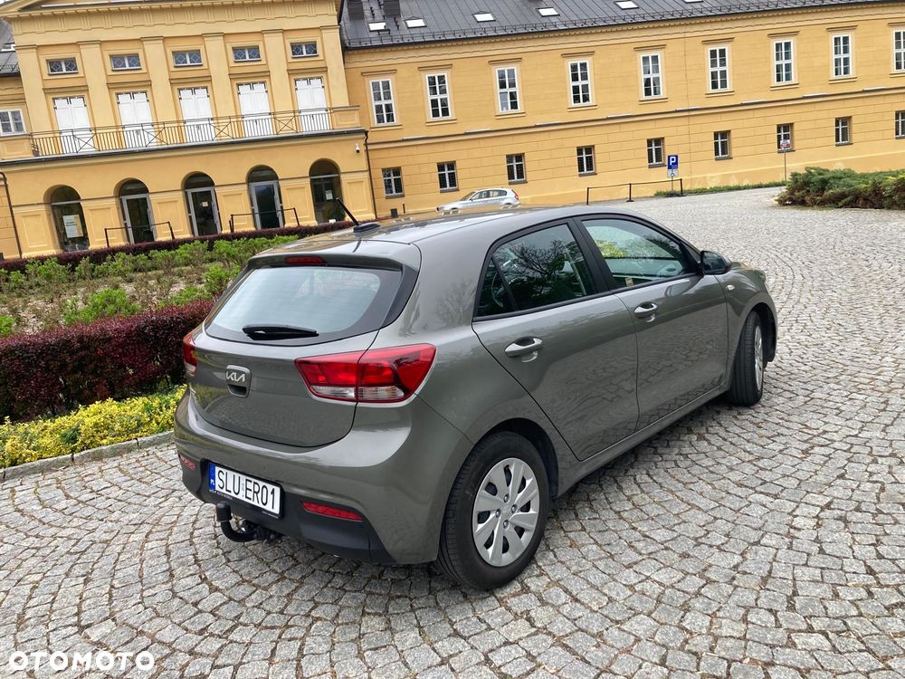 Kia Rio - 2