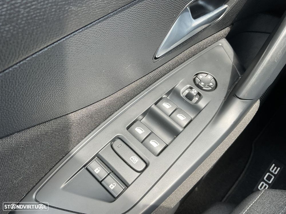 Peugeot 308 SW 1.2 PureTech Active Pack - 23