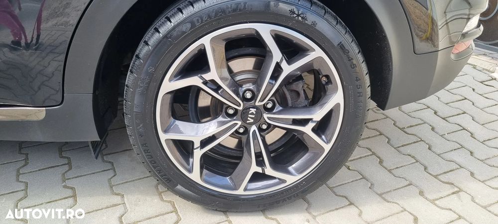 Kia Sportage 2.0 DSL 8AT HP 4x4 GT Line - 9