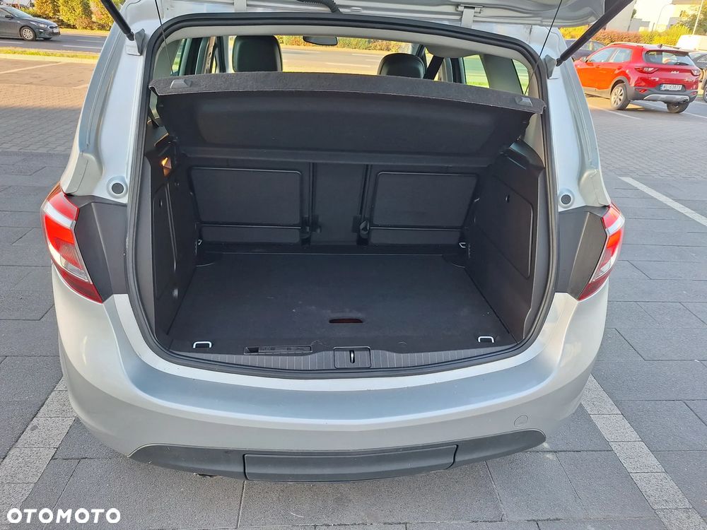 Opel Meriva - 13