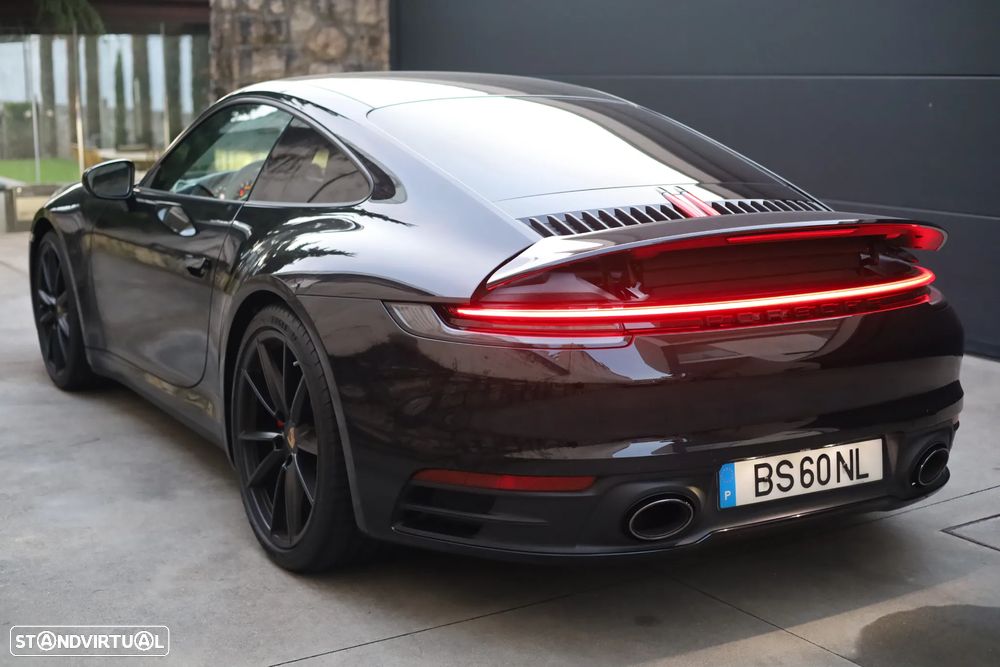 Porsche 911 Série F - 26