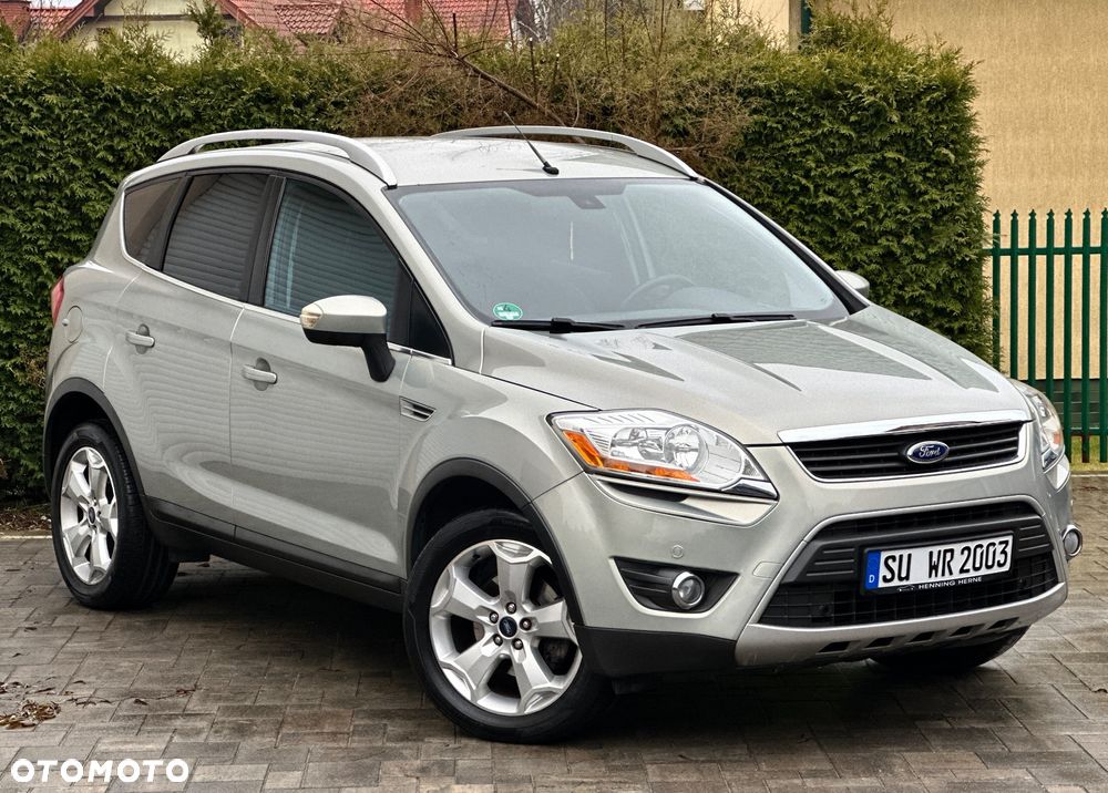 Ford Kuga 2.0 TDCi 2x4 Titanium - 3