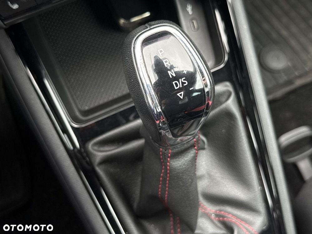 Skoda Kamiq 1.5 TSI Monte Carlo DSG - 19