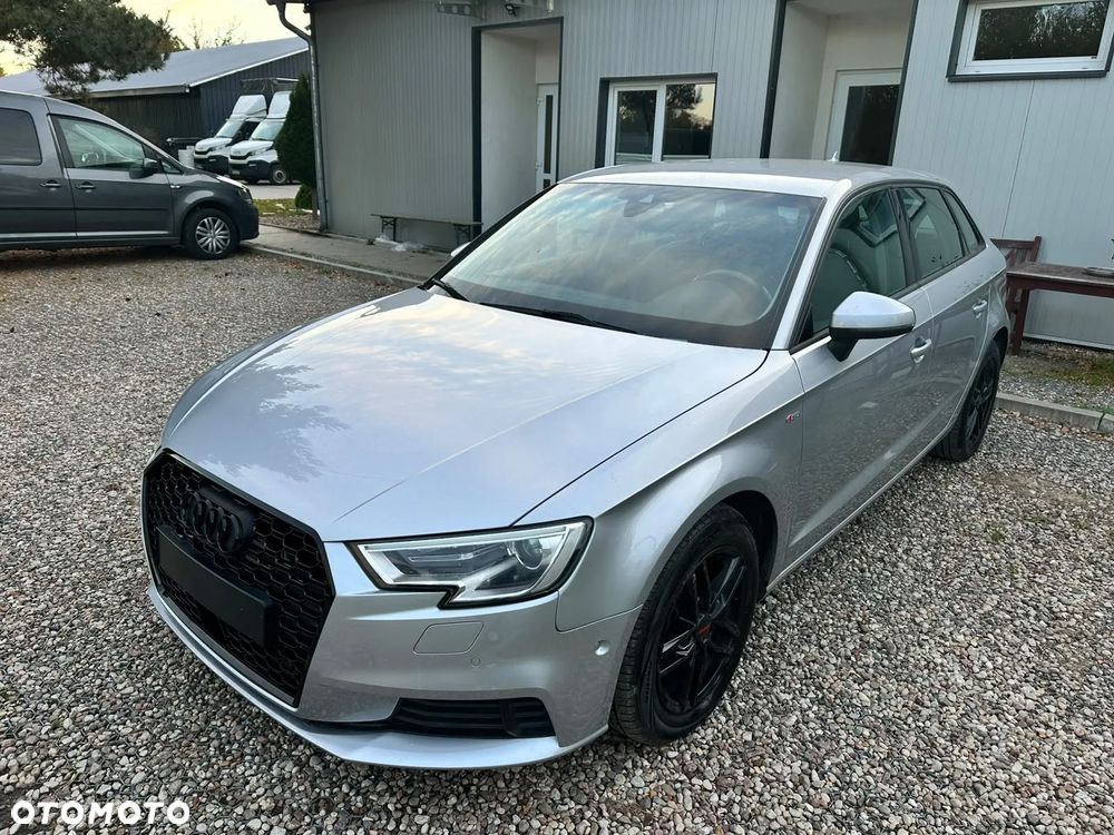 Audi A3 Sportback - 3