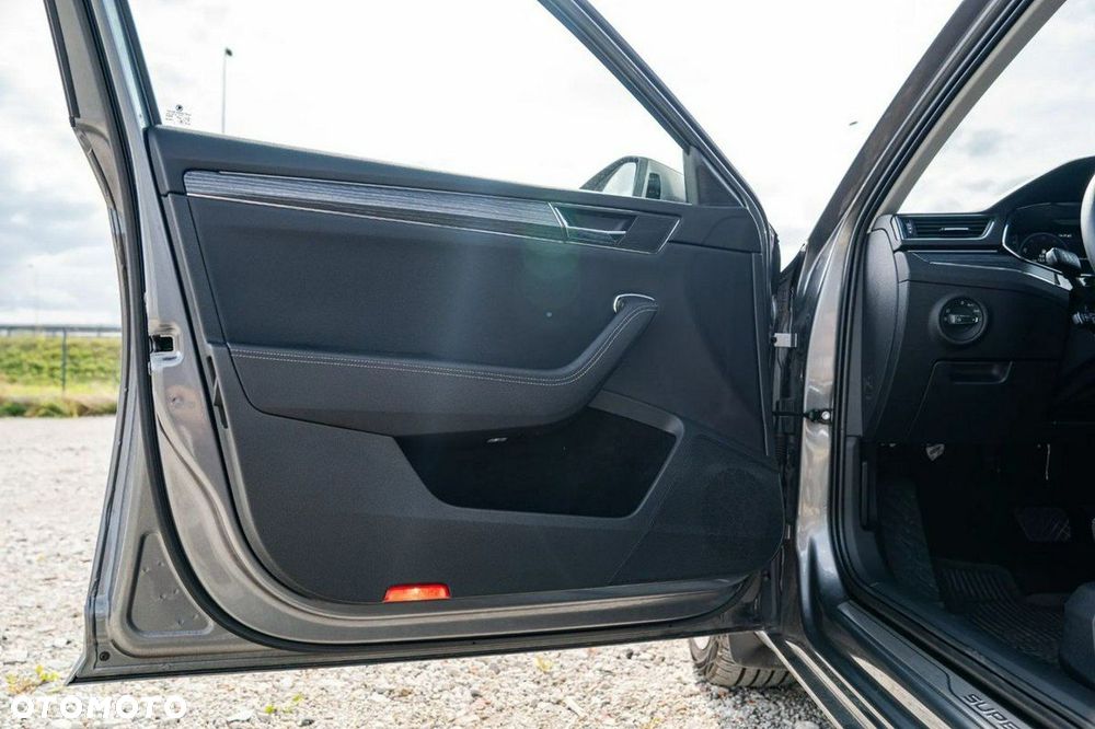 Skoda Superb 2.0 TSI 4x4 Style DSG - 31