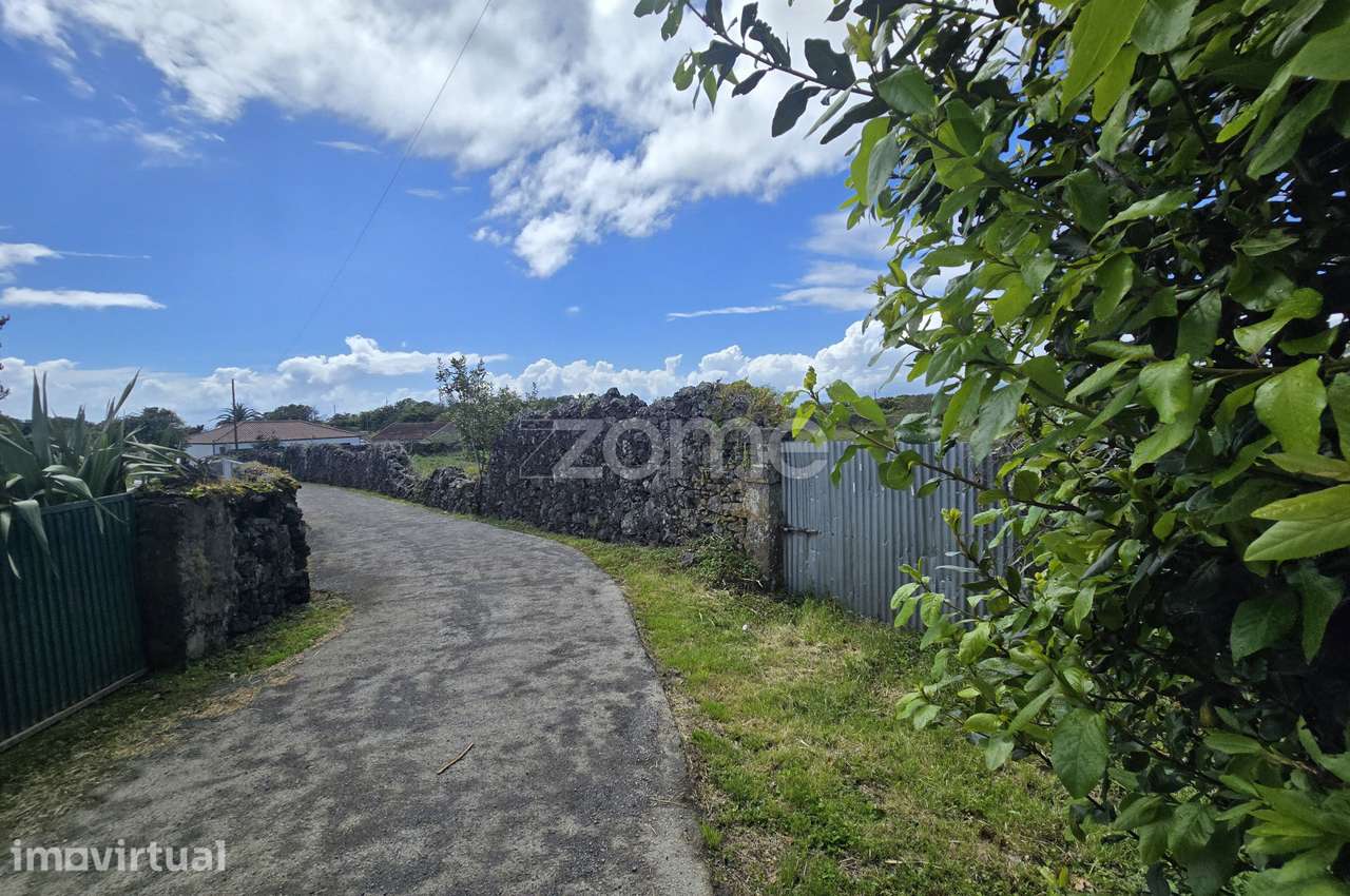 Terreno com Projeto para Moradia T4 – Lagoa, São Miguel - Grande imagem: 2/16