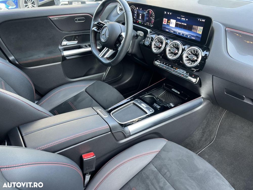 Mercedes-Benz GLA 250 e - 12