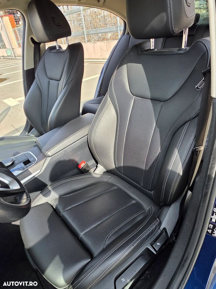 BMW Seria 3 320d xDrive AT MHEV - 17