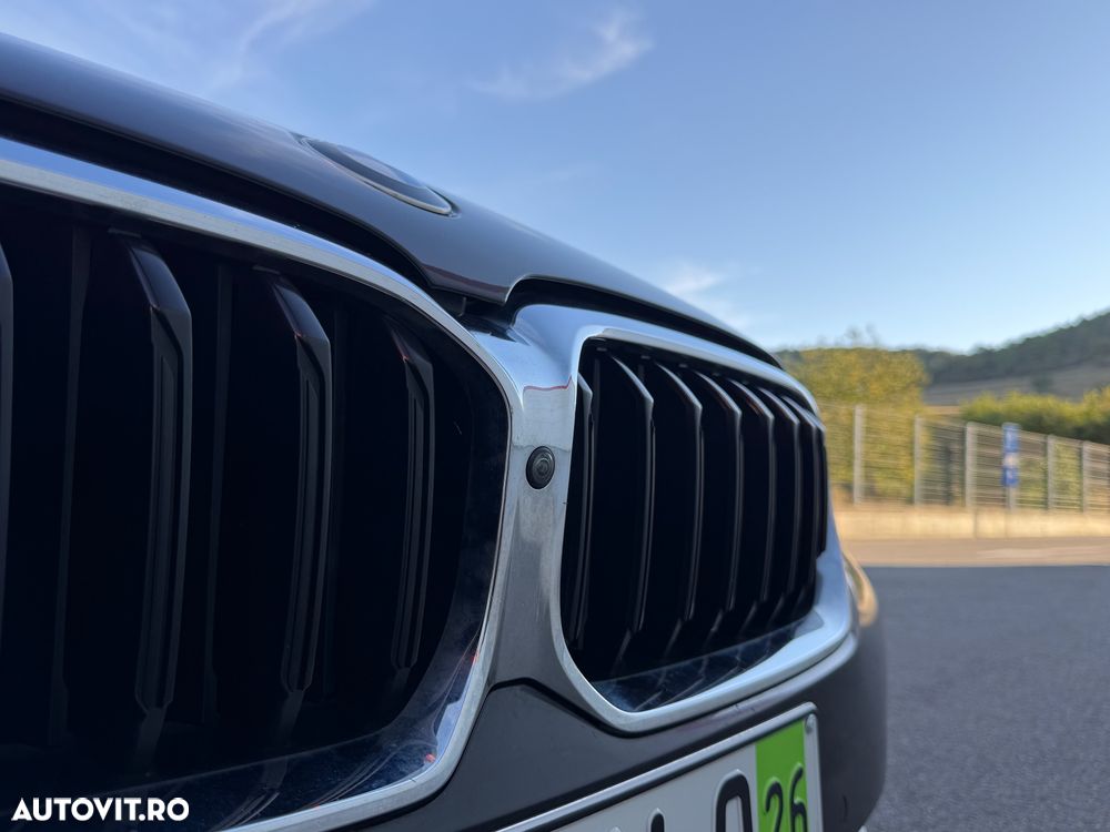 BMW Seria 5 - 35