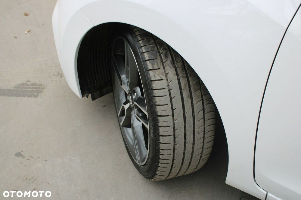 Hyundai i30 1.6 GDI Turbo Sport - 34