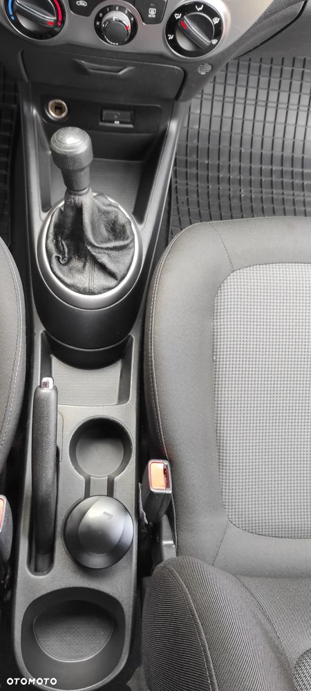 Hyundai i20 1.2 Classic - 28