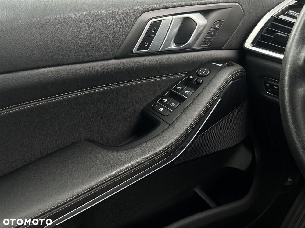 BMW X5 xDrive25d - 17