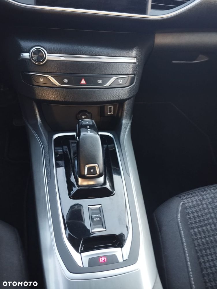 Peugeot 308 - 11