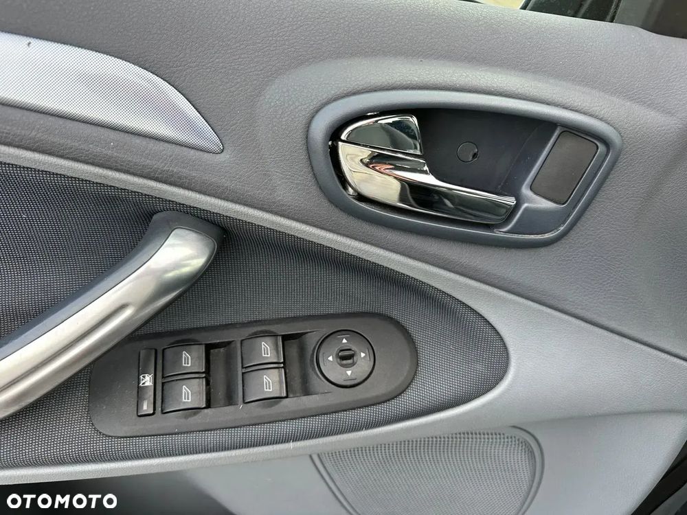 Ford S-Max 1.8 TDCi Ambiente - 12