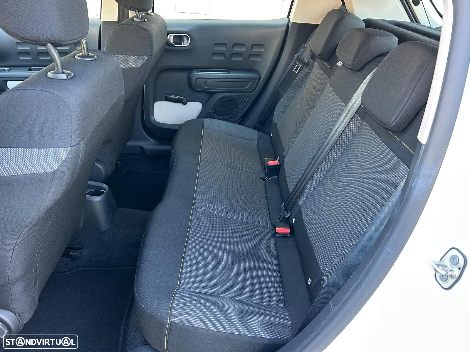 Citroën C3 1.2 PureTech Shine - 11