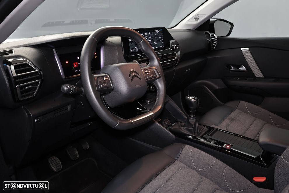 Citroën C4 1.2 PureTech Plus - 23