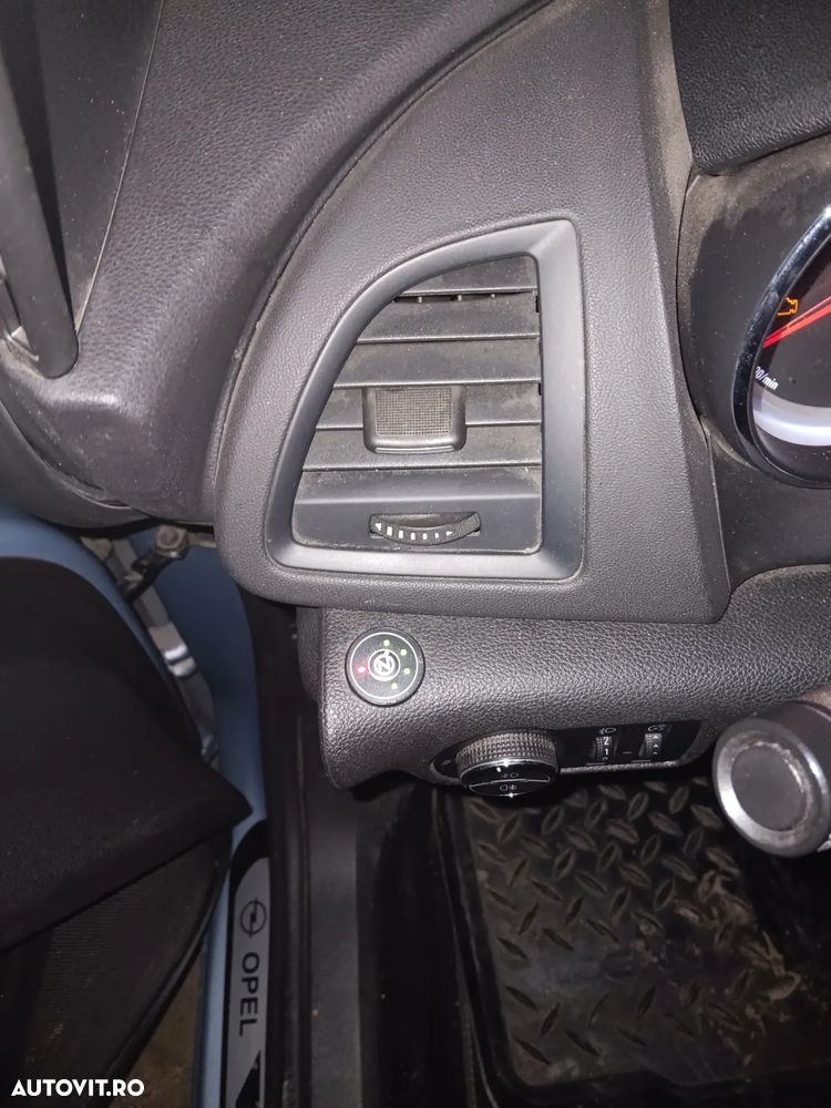 Opel Astra 1.6 TWINPORT ECOTEC Enjoy - 12