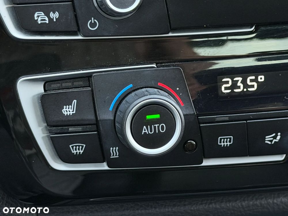 BMW Seria 3 320d xDrive M Sport - 24