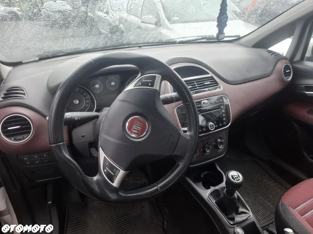 FIAT PUNTO - 5