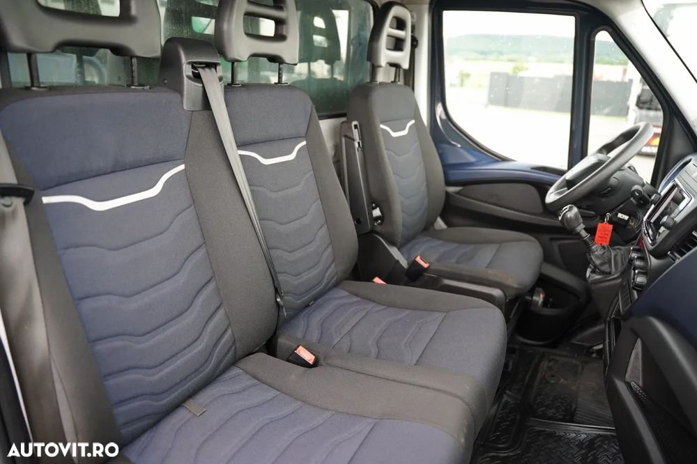 Iveco DAILY 35-NP / CNG / CAROSERIE TIP BOX 4,3 m / LIFT HIDRAULIC PALFINGER / IMPORT - 35