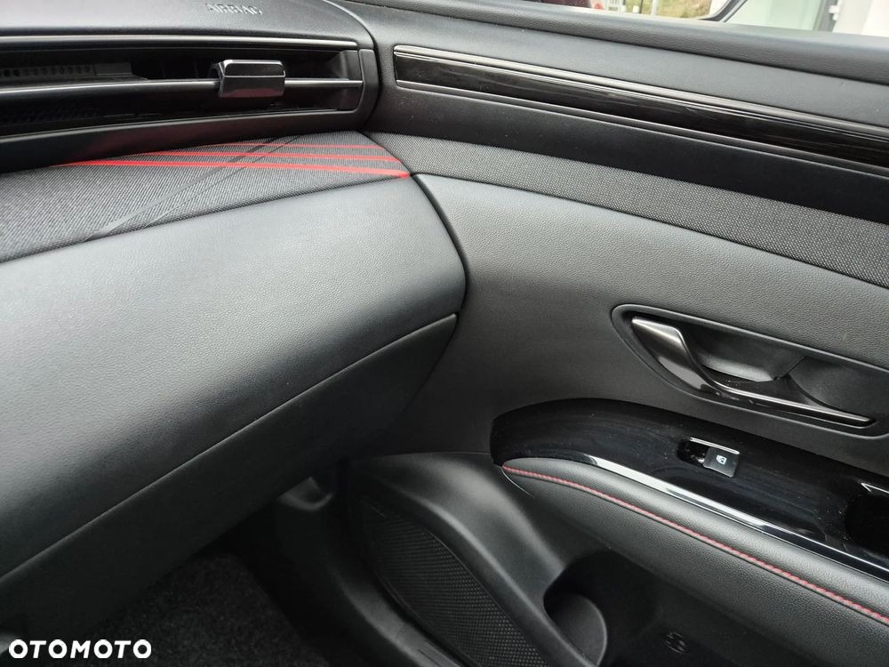 Hyundai Tucson 1.6 T-GDi 4WD N Line - 25