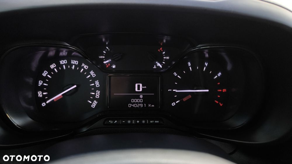 Toyota PROACE CITY - 13