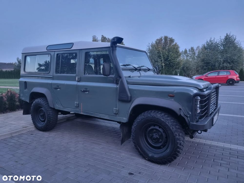 Land Rover Defender - 31