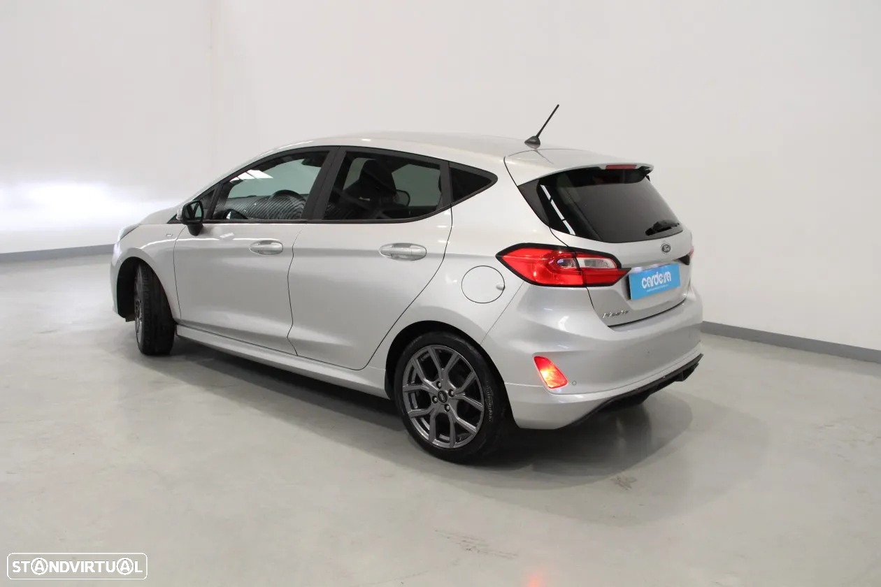 Ford Fiesta 1.0 EcoBoost ST-Line - 31