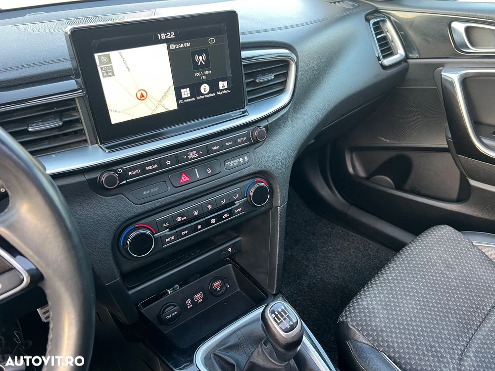 Kia Ceed 1.6 CRDi Eco-Dynamics+ (48V Mild-Hybrid) Edition 7 - 19