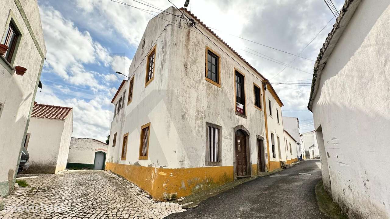 Moradia T3 no centro de Olho Marinho – Óbidos - Grande imagem: 2/35