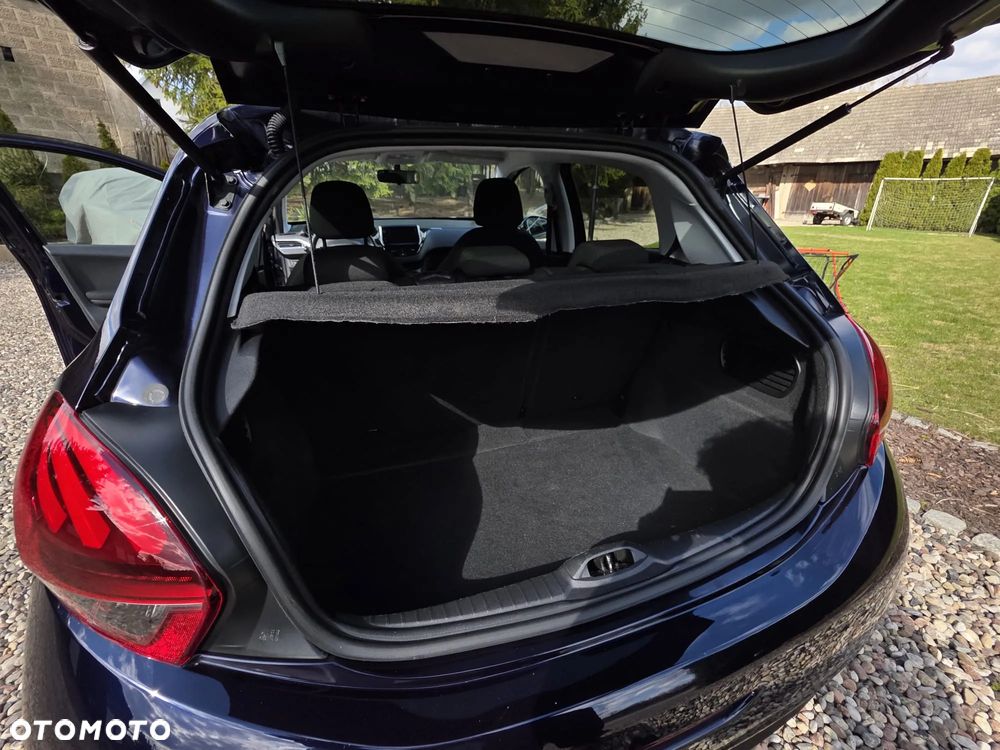 Peugeot 208 1.2 VTi Style - 17