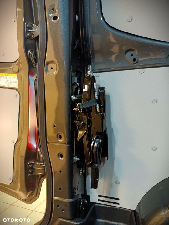 Ford Transit Custom - 14