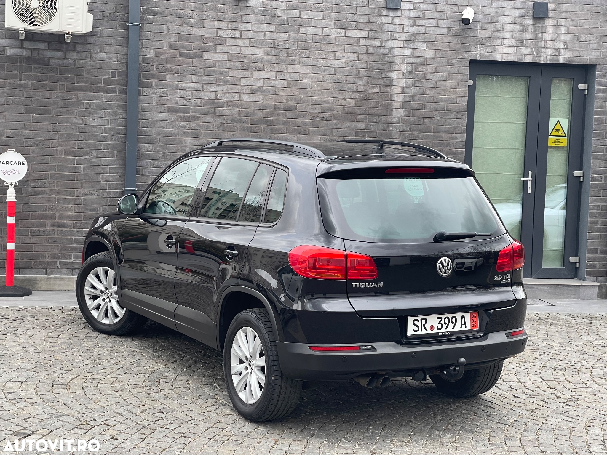 Volkswagen Tiguan 2.0 TDI DPF 4Motion BlueMotion Technology Trend & Fun - 35
