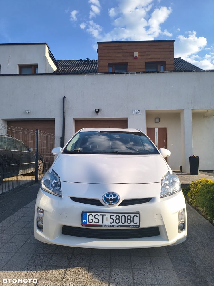 Toyota Prius 1.8 HSD Prestige - 6