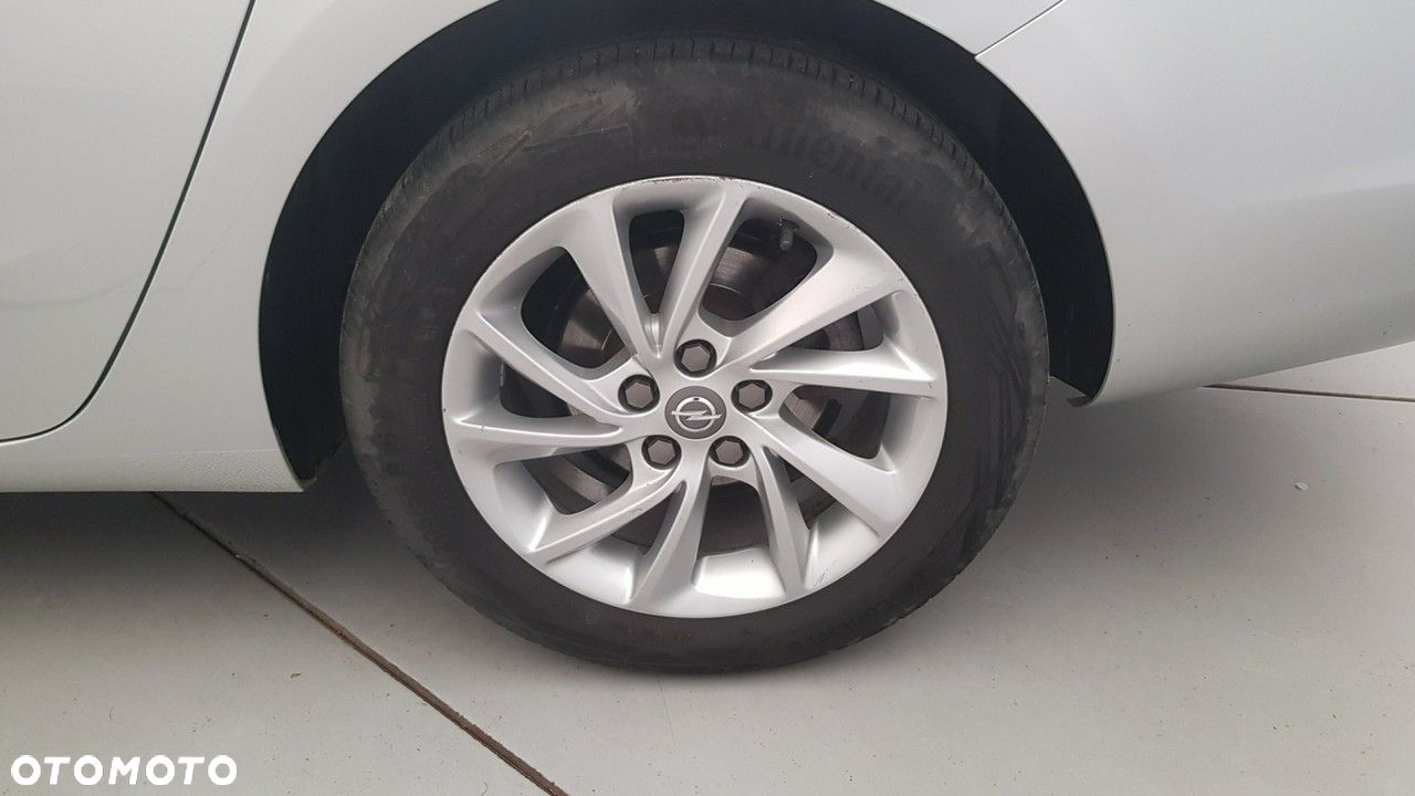 Opel Astra - 13