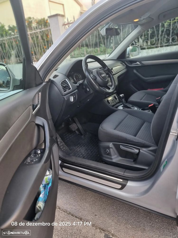 Audi Q3 2.0 TDI S-line S tronic - 6