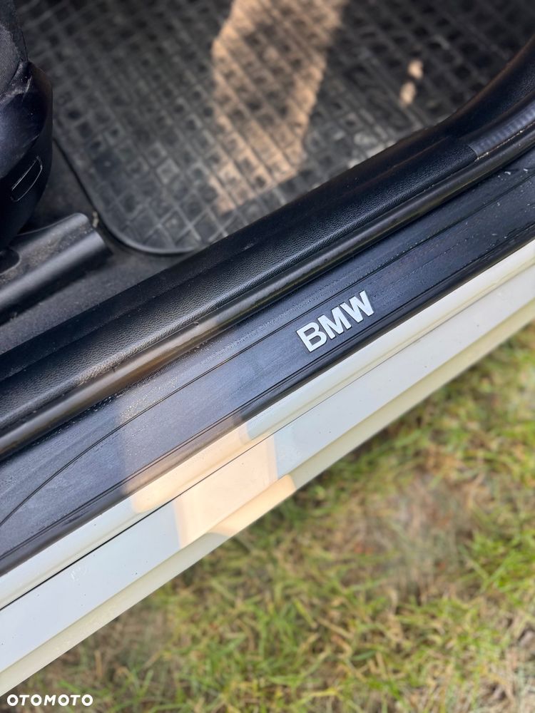 BMW Seria 3 - 25