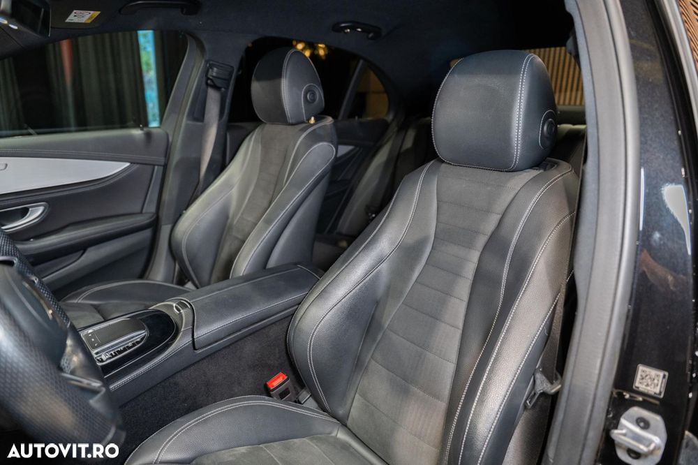 Mercedes-Benz E - 30