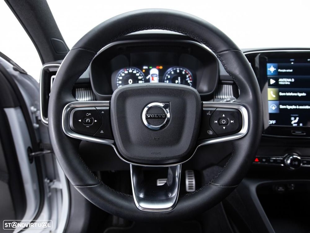 Volvo XC 40 1.5 T4 PHEV R-Design - 16