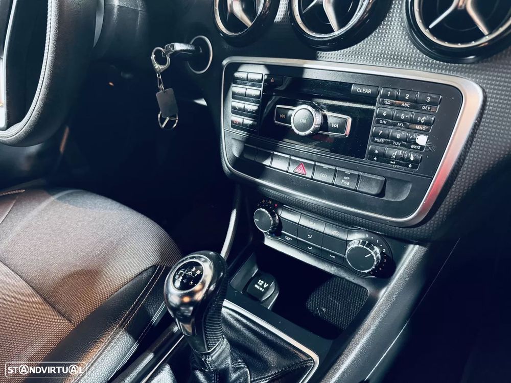 Mercedes-Benz A 180 d Style - 22