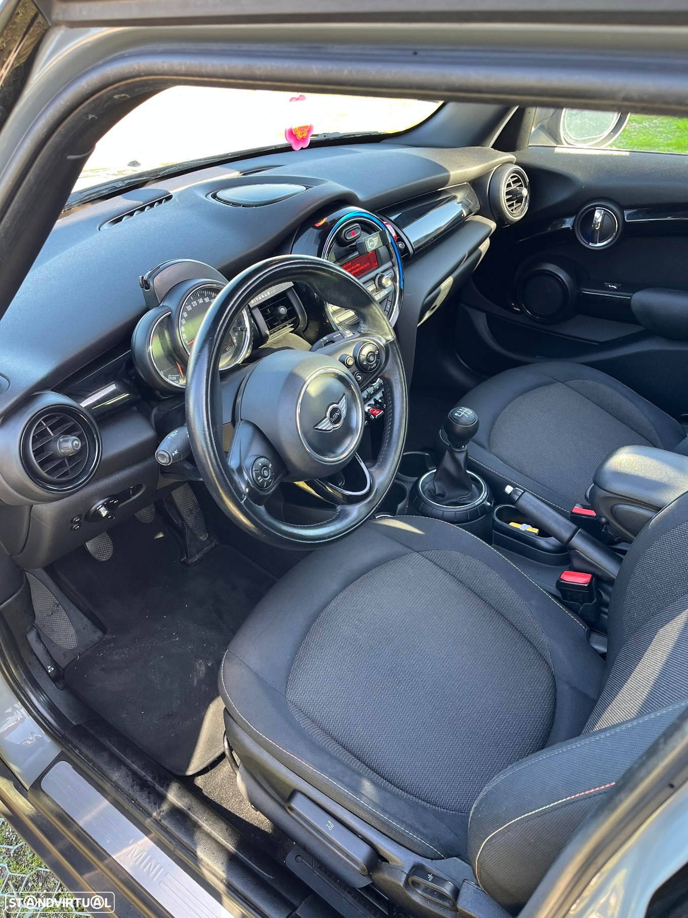 MINI 5 Portas One D - 9