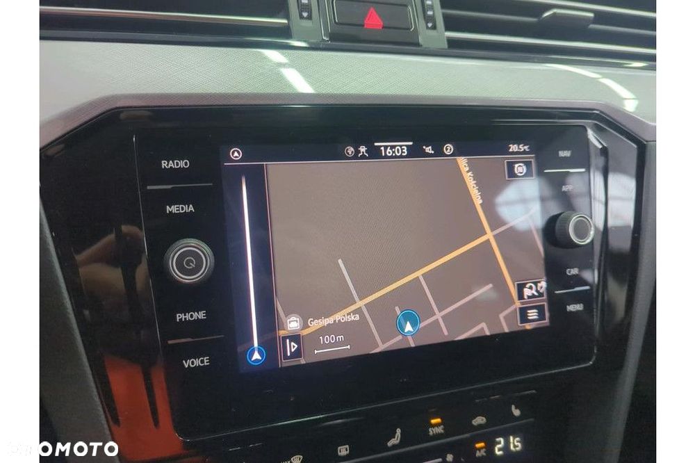 Volkswagen Passat - 7