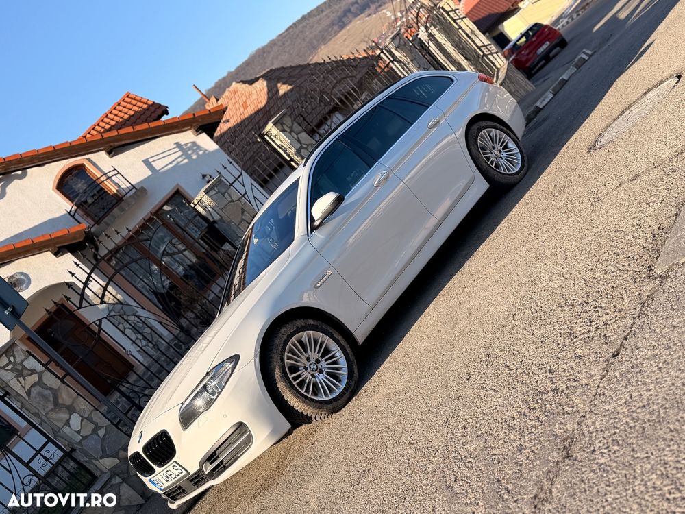 BMW Seria 5 525d xDrive Sport-Aut. Luxury Line - 2