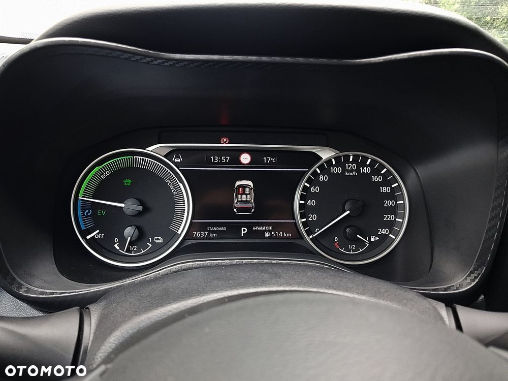 Nissan Juke 1.6 Hybrid Acenta AMT - 24